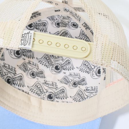 Trucker Boras Cap, blue/tan Trucker Boras Cap, blue/tan